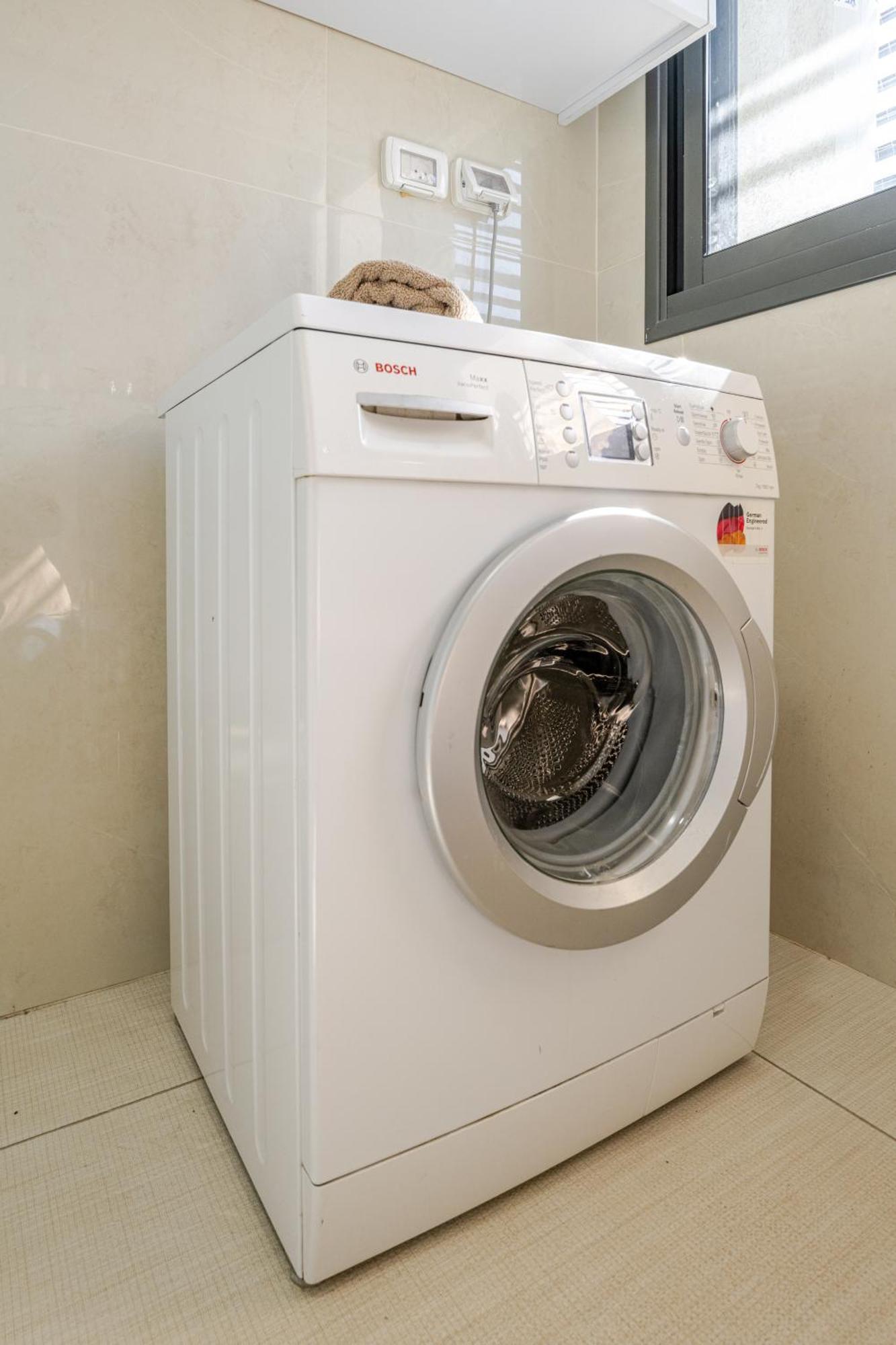 Balfour Sea View City Center Nahariya Esterno foto
